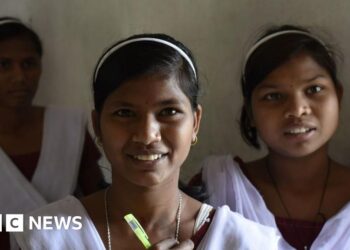 India begins counting a billion-plus people in mega exercise