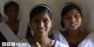 India begins counting a billion-plus people in mega exercise