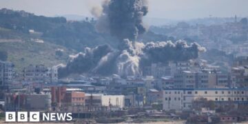 Israel strikes southern Lebanon after US-Iran ceasefire