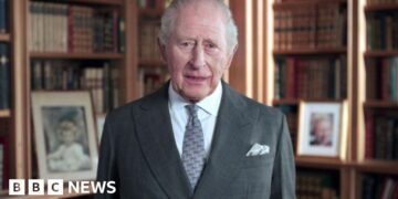 King honours his 'darling Mama', the late Queen, on her centenary