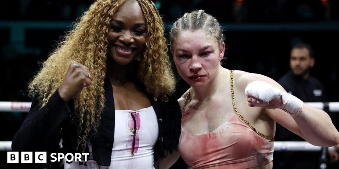 Lauren Price lands punch on Stephanie Pineiro