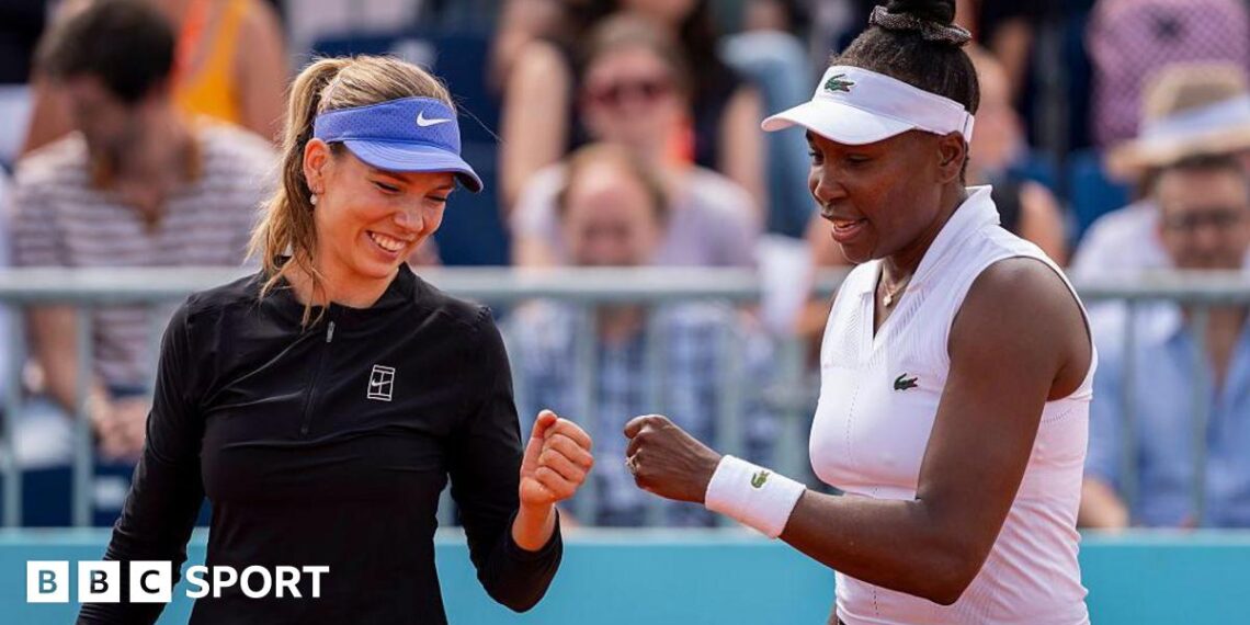 Katie Boulter and Venus Williams fist bump