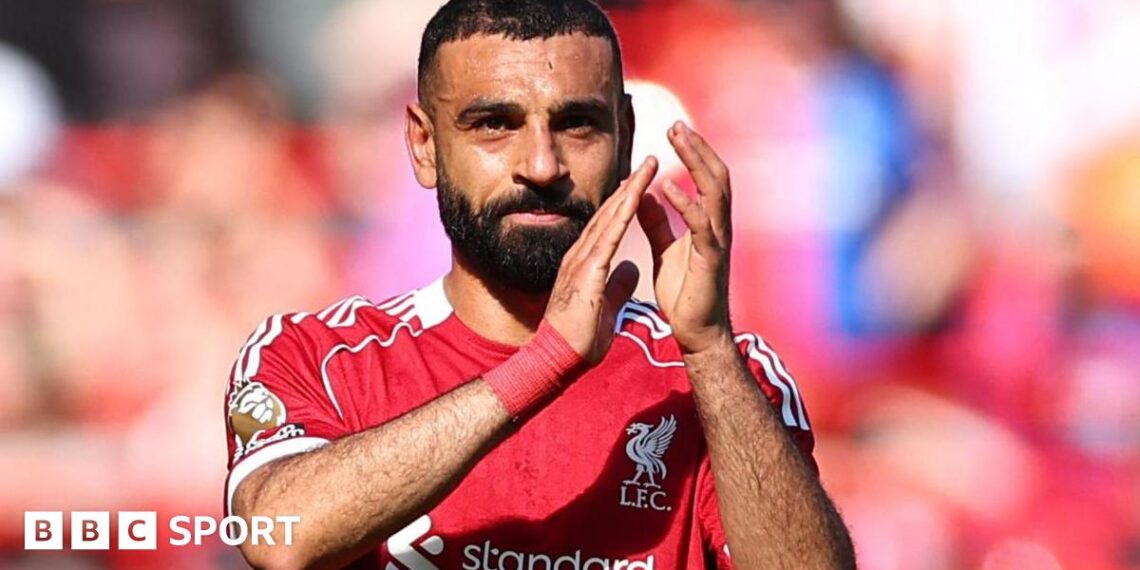 Mohamed Salah applauds Liverpool fans