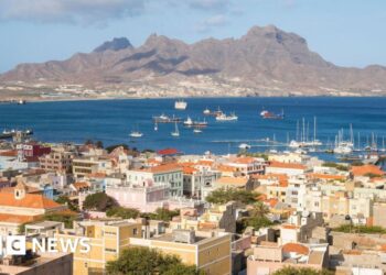 More than 1,700 Brits who fell ill in Cape Verde join action against Tui