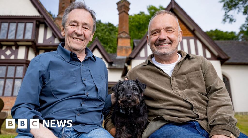 Mortimer and Whitehouse saddened by death of Gone Fishing dog