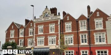 Number of asylum hotels falls to 185 after 11 close