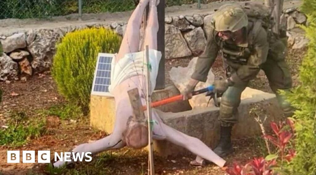 Outrage over Israeli soldier's vandalism of Jesus statue in Lebanon