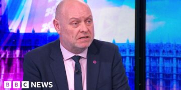 PM sends 'chill' through civil service, its union boss says