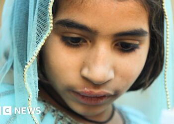 Pakistan hospital at centre of child HIV outbreak caught reusing syringes in BBC film