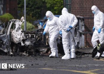 Police station bomb sounded like car hitting wall, says resident