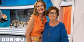 'Really feeling the love' - Savannah Guthrie returns to NBC as search for mother goes on