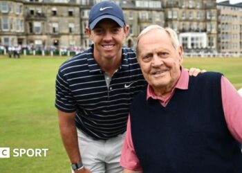 Jack Nicklaus and Rory McIlroy chat at the Memorial Tournament in 2023