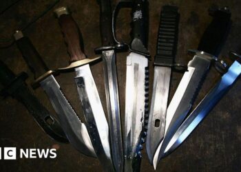 Schools in knife crime hotspots to get specialist training
