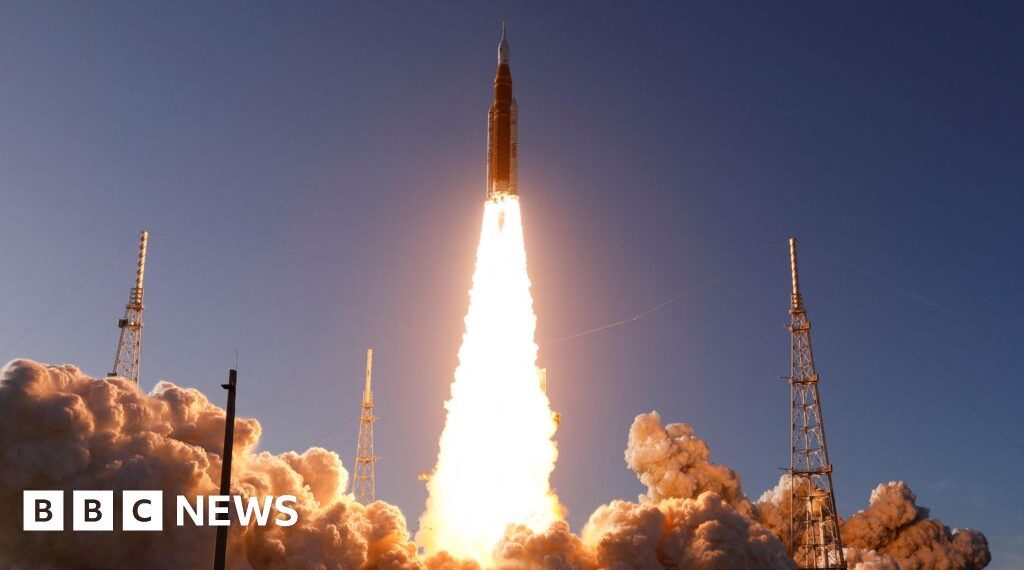 Scientists excited to receive first Artemis signal