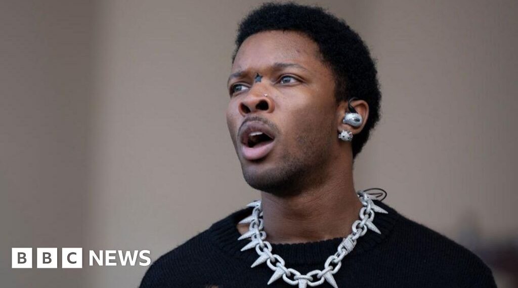 Singer D4vd arrested in connection to murder of missing teen