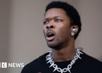 Singer D4vd arrested in connection to murder of missing teen
