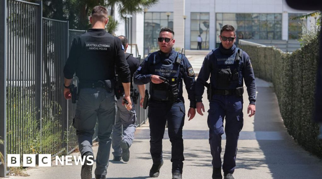 Suspected gunman aged 89 held in Greece after five wounded