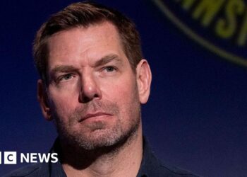 Swalwell exit shakes up chaotic California governor's race