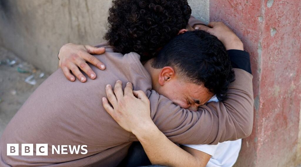 Ten killed in Israeli strikes and clashes between Hamas and militia in Gaza, local sources say