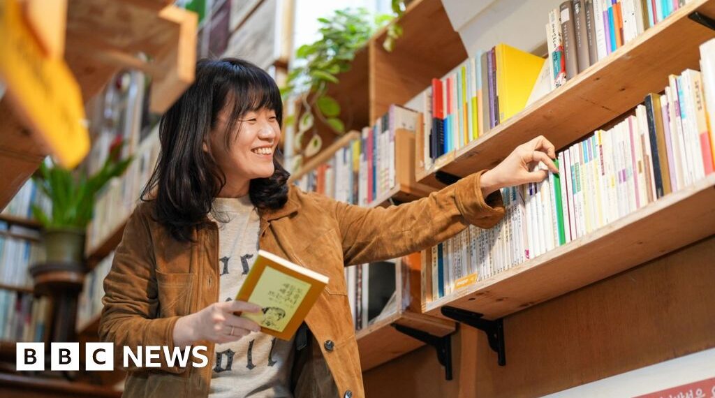 The South Korean authors rising above a tide of hate to become bestsellers
