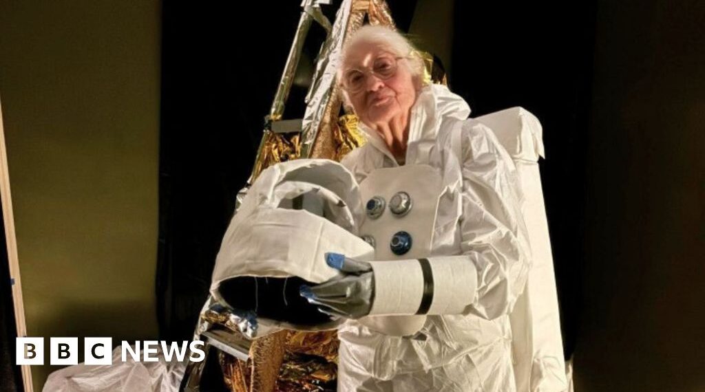 The mission to get 100 women to walk on the Moon - without leaving Earth