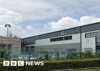 Three arrests after attempted arson attack at Persian media offices in London