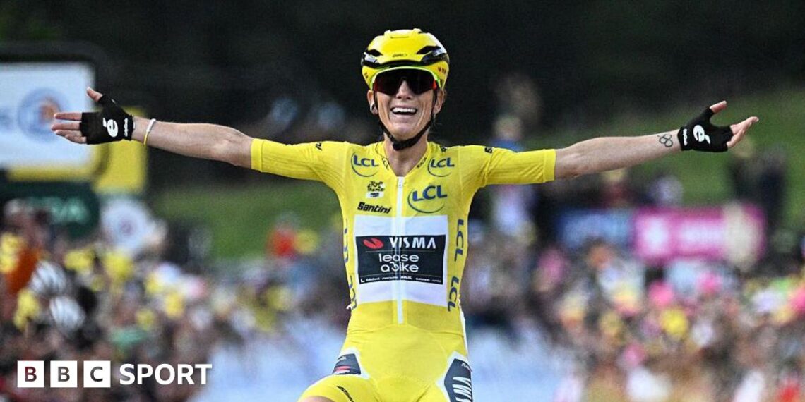 Pauline Ferrand-Prevot celebrates winning the Tour de France Femmes 2026