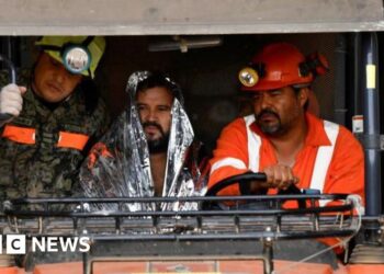Trapped miner rescued from flooded Mexican tunnel after 14 days