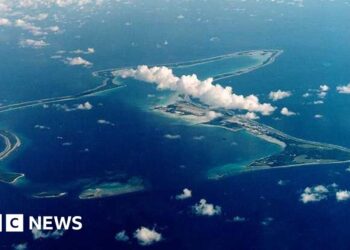 UK shelves Chagos deal after Trump opposition