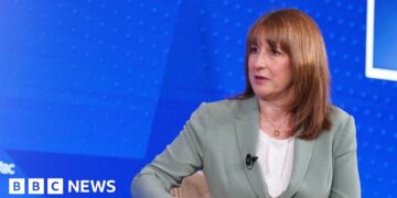 US war on Iran was a 'mistake', says Reeves