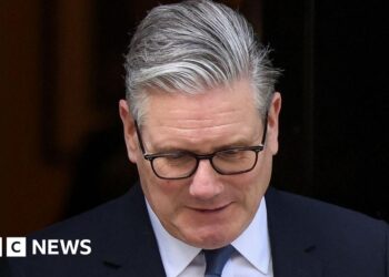 Unhappy Labour MPs aren't ready to oust Starmer yet