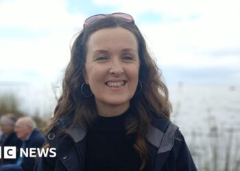 'We want to give a voice to Lough Neagh', singers say