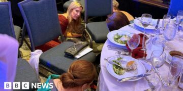 What is was like in the room as shots rang out at correspondents' dinner
