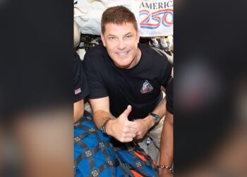 What it's like when your dad's an astronaut