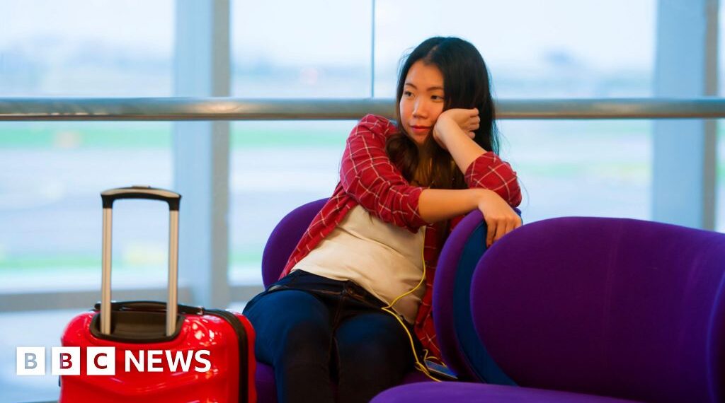 Which airlines are cancelling flights to UK over jet fuel shortages?