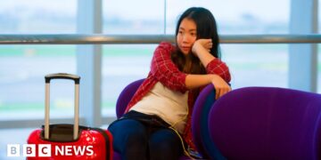 Which airlines are cancelling flights to UK over jet fuel shortages?