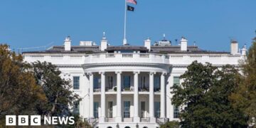 White House staff told not to place bets on prediction markets