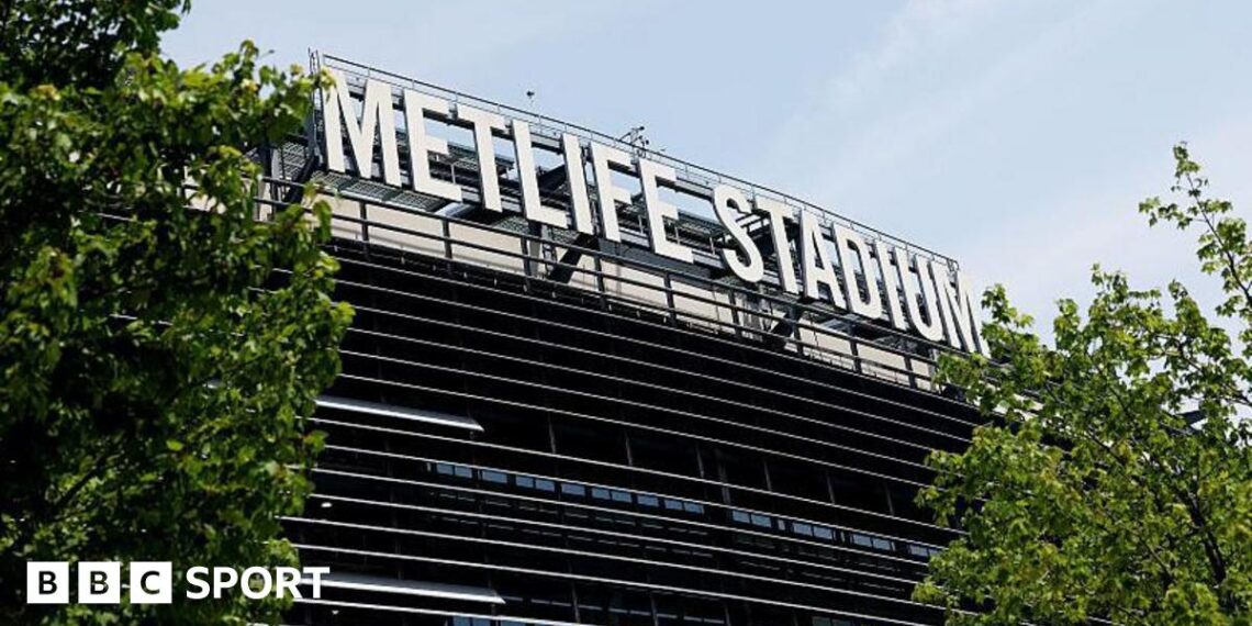 An exterior view of the MetLife Stadium prior to the Fifa Club World Cup quarter-final match between Real Madrid CF and Borussia Dortmund