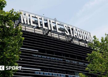 An exterior view of the MetLife Stadium prior to the Fifa Club World Cup quarter-final match between Real Madrid CF and Borussia Dortmund