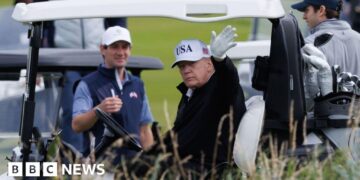 Zack Polanski calls for Trump to be 'kicked out' of his Scottish golf courses