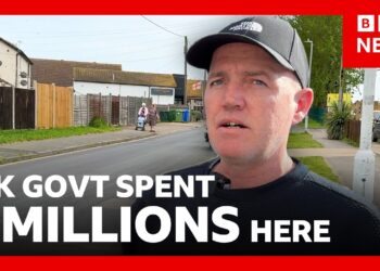 Life on the UK island where debt is everywhere | BBC News