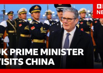 Keir Starmer first UK prime minister to visit China since 2018 | BBC News
