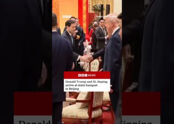 Donald Trump and Xi Jinping arrive at state banquet in Beijing. #China #US #BBCNews