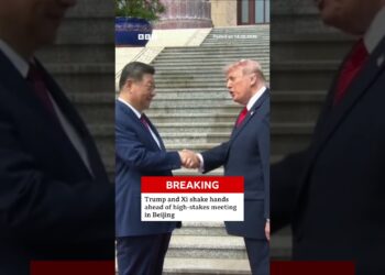 Trump and Xi shake hands in Beijing ahead of high-stakes talks #BBCNews
