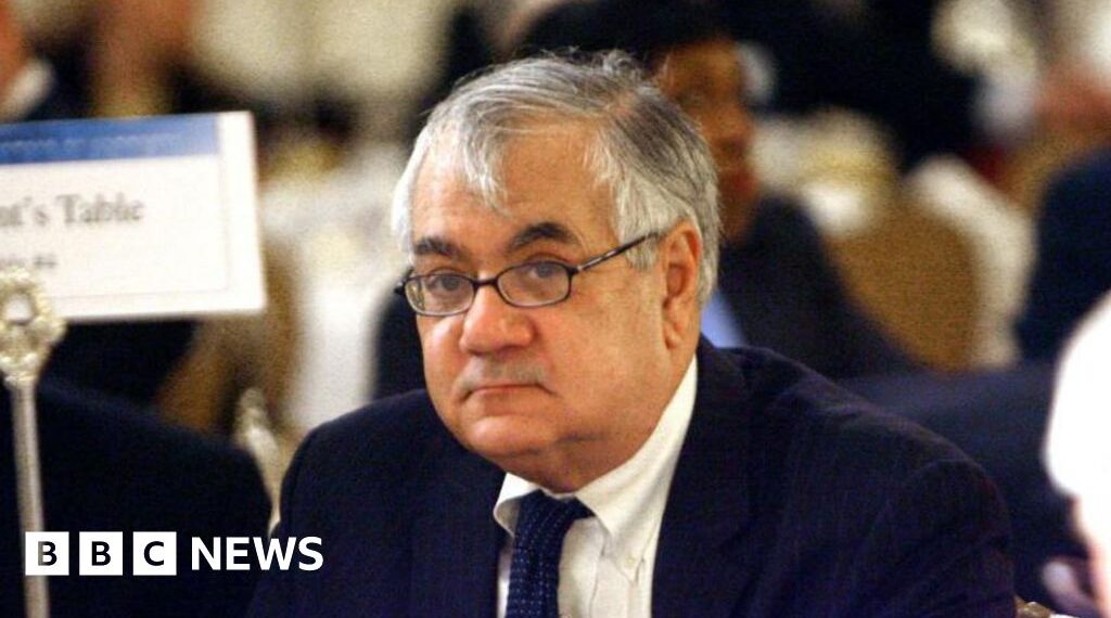 Barney Frank: One of the first openly gay US congressmen dies aged 86