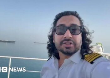 Captain of stranded ship in Strait of Hormuz tells BBC of 'pressure'