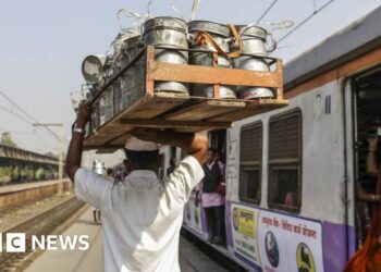 Dabbawalas: The men who fed Mumbai