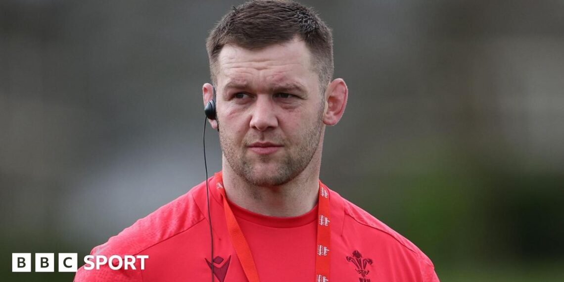 Wales coach Dan Lydiate in training