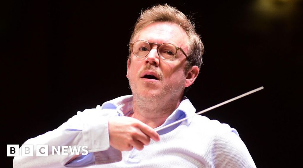 Daniel Harding: British conductor named LA Philharmonic's music director
