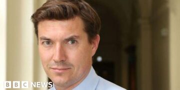 Deputy British ambassador to US abruptly leaves post